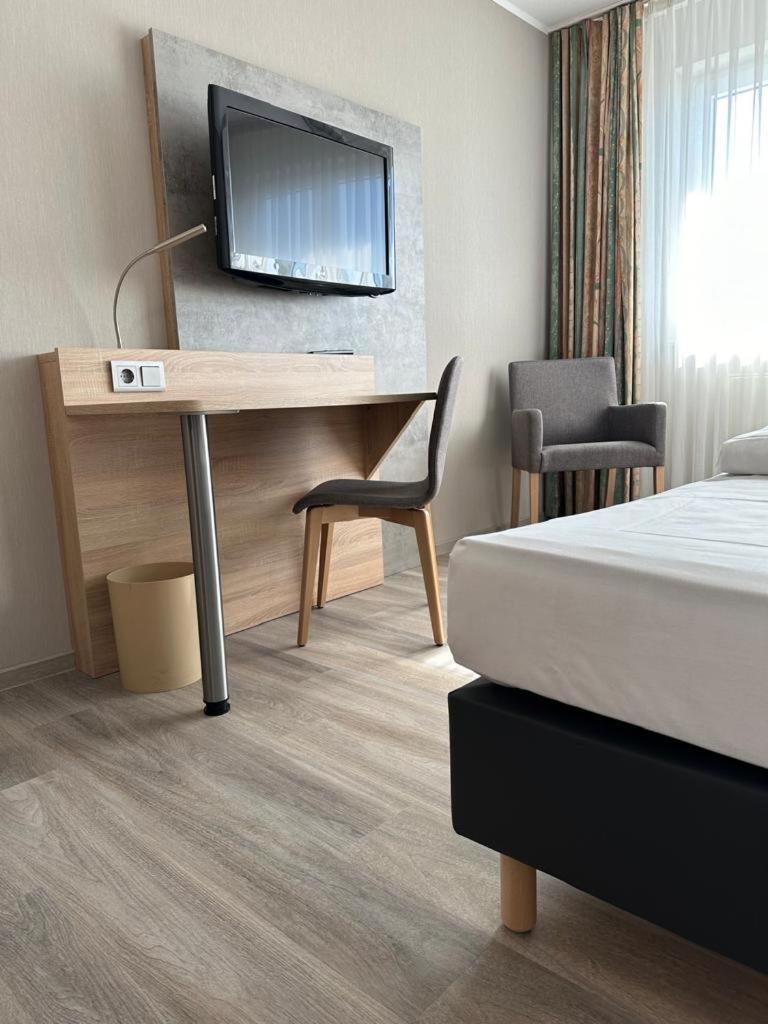 Rheinhessen Inn Gmbh Woerrstadt Ngoại thất bức ảnh