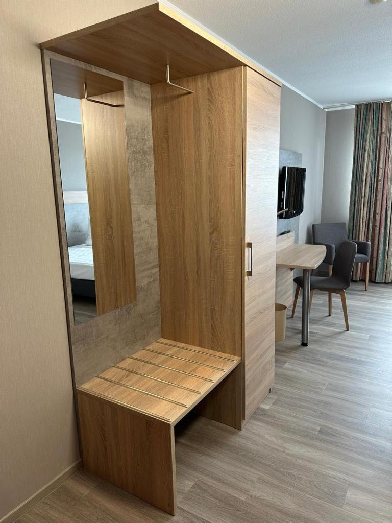 Rheinhessen Inn Gmbh Woerrstadt Ngoại thất bức ảnh