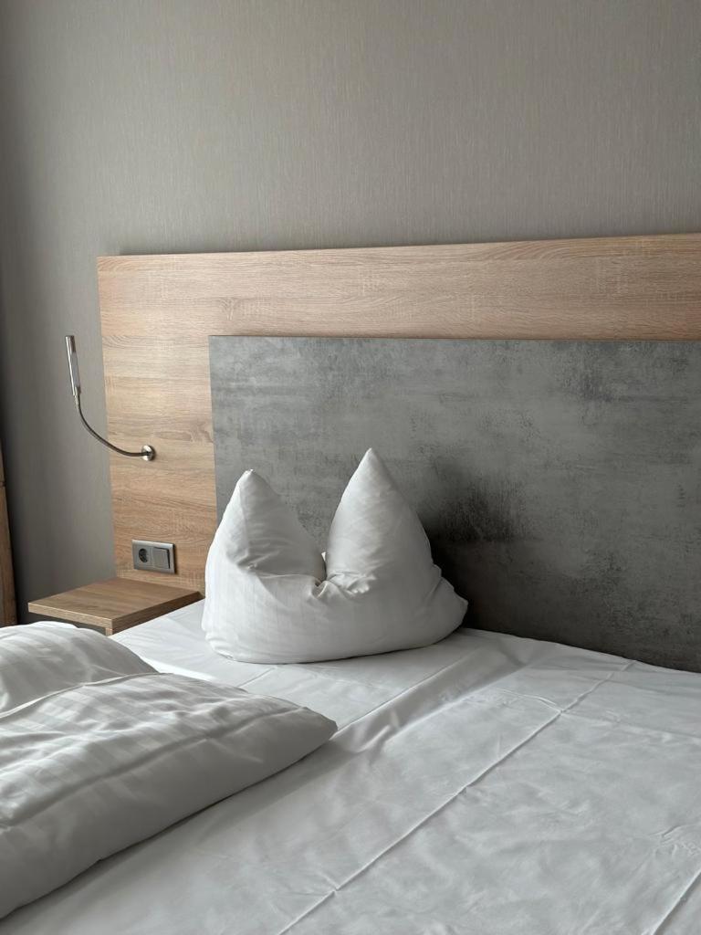 Rheinhessen Inn Gmbh Woerrstadt Ngoại thất bức ảnh